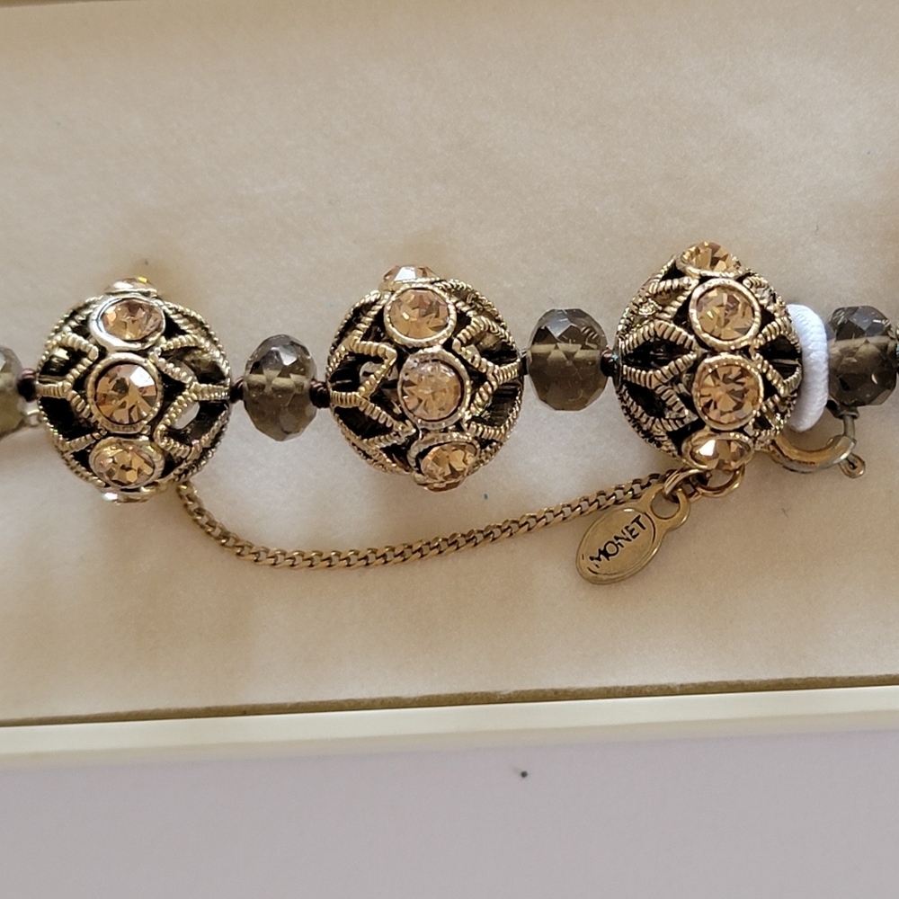 Monet Bracelet Vintage Y2K Neutral Tone Round Crystal Charm Signed New In Box - Picture 9 of 15